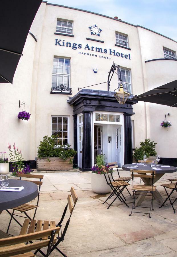 The Kings Arms Hotel Kingston upon Thames  Exterior foto